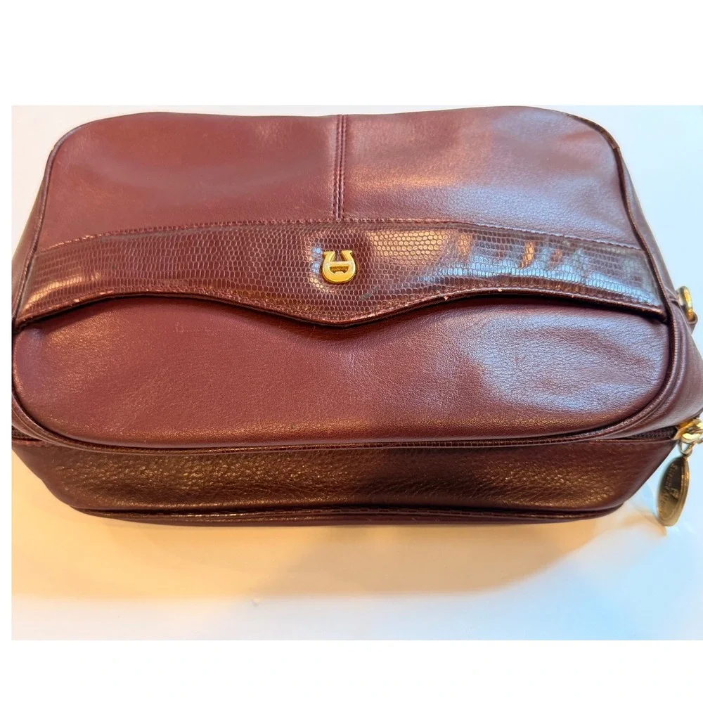 Etienne Aigner Vintage Burgundy Leather Clutch Cosmetic Bag Oxblood Horseshoe
